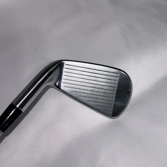 TITLEIST AP2 714 4 IRON KBS TOUR C-TAPER LITE 115G EXTRA STIFF X FLEX JUMBO GRIP - Picture 3 of 10